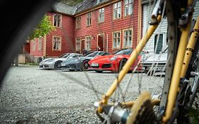 Lærdalsøren Guesthouse